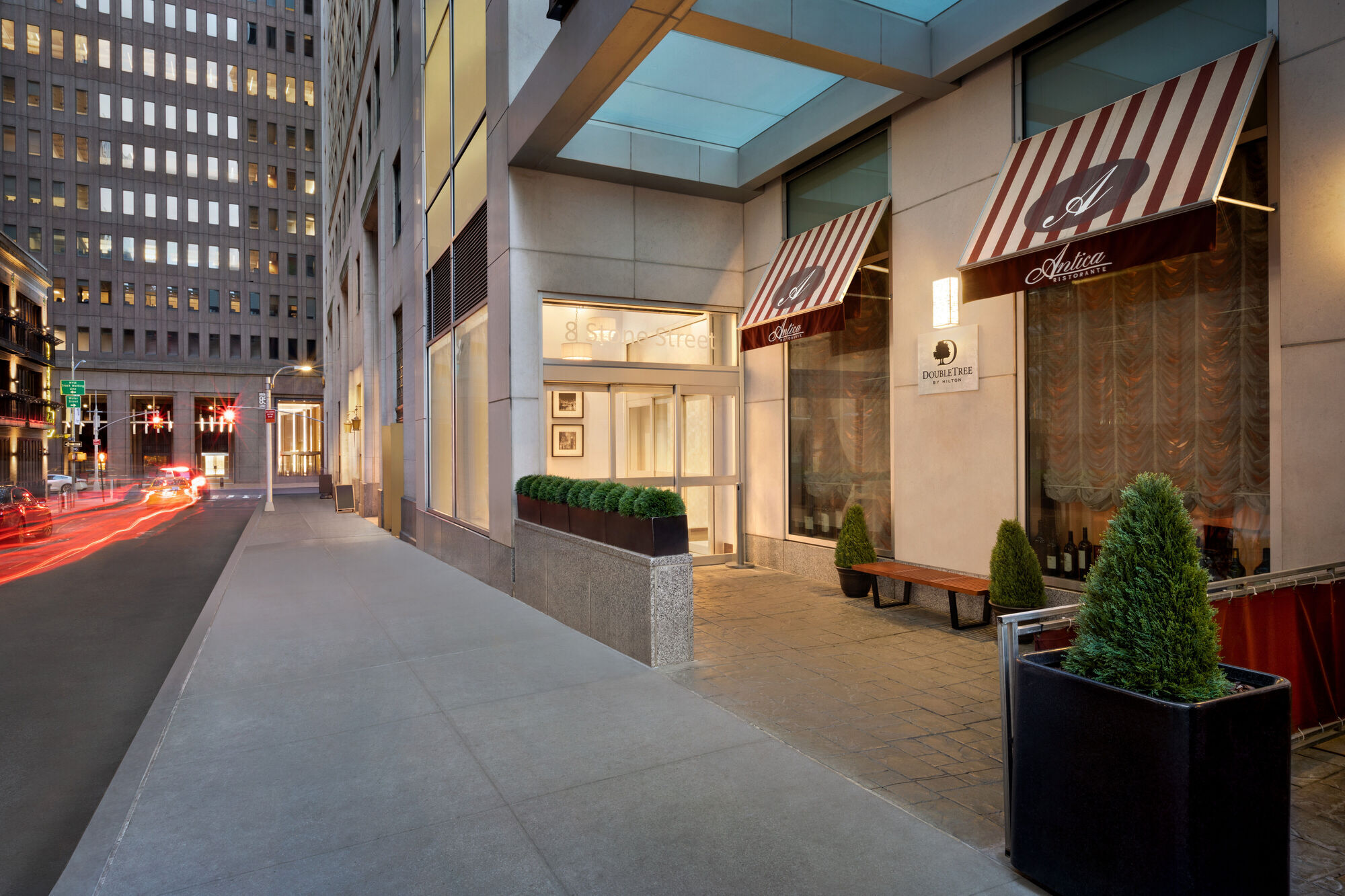 מלון Doubletree By Hilton New York Downtown מראה חיצוני תמונה
